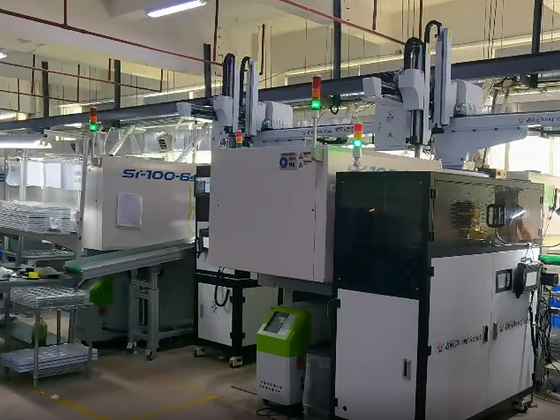 視覺馬達殼＋軸殼分離自動化（鴻盈）