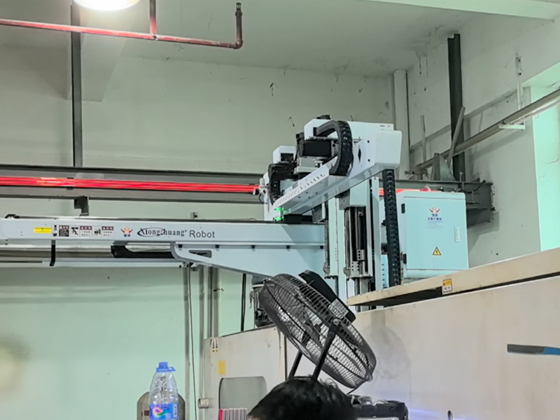 扇框銅套自動化（一諾）